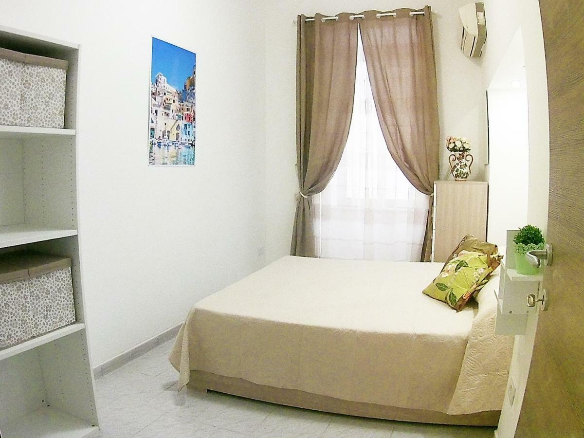 Core A Core Apartment Napels Buitenkant foto